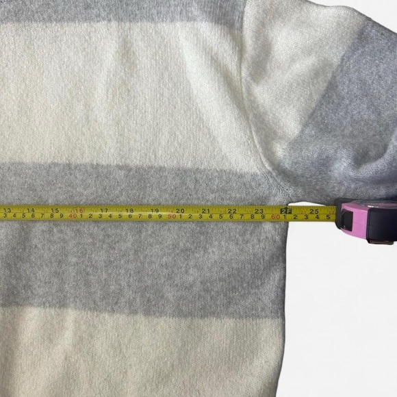 American Eagle Woah So Soft Crew Neck Sweater in Grey and White Striped Pattern - Picture 7 of 7